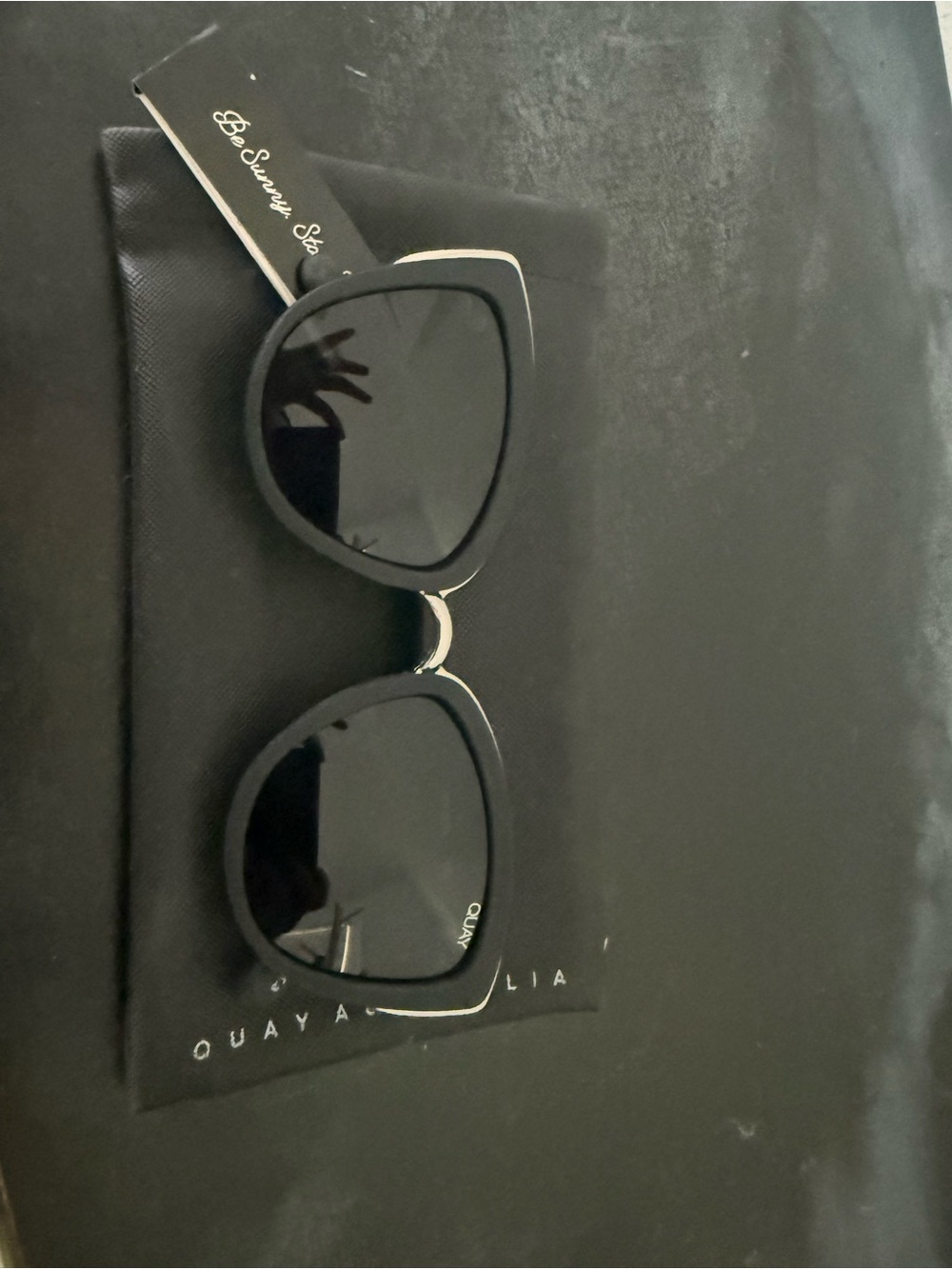 🖤 Quay Australia Black Cat-Eye Sunglasses New With Tags + Case Designer Shades